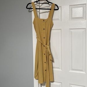 Yellow cotton/linen blend dress